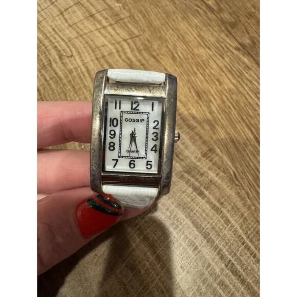 GOSSIP GSP172B Women's Watch Silver Tone White Leather Band - Picture 1 of 4